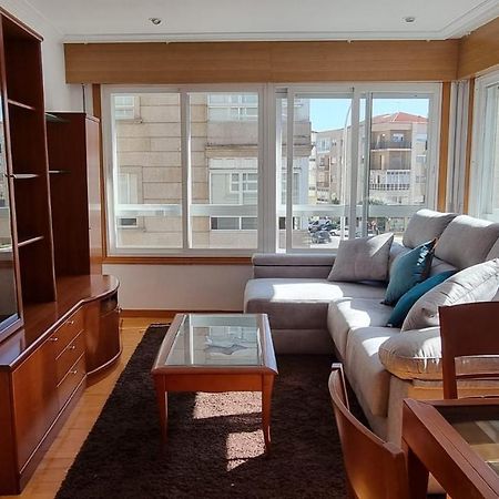 Apartmán Piso Para 6 Personas Con Garaje Gratuito Vilagarcia de Arousa Exteriér fotografie