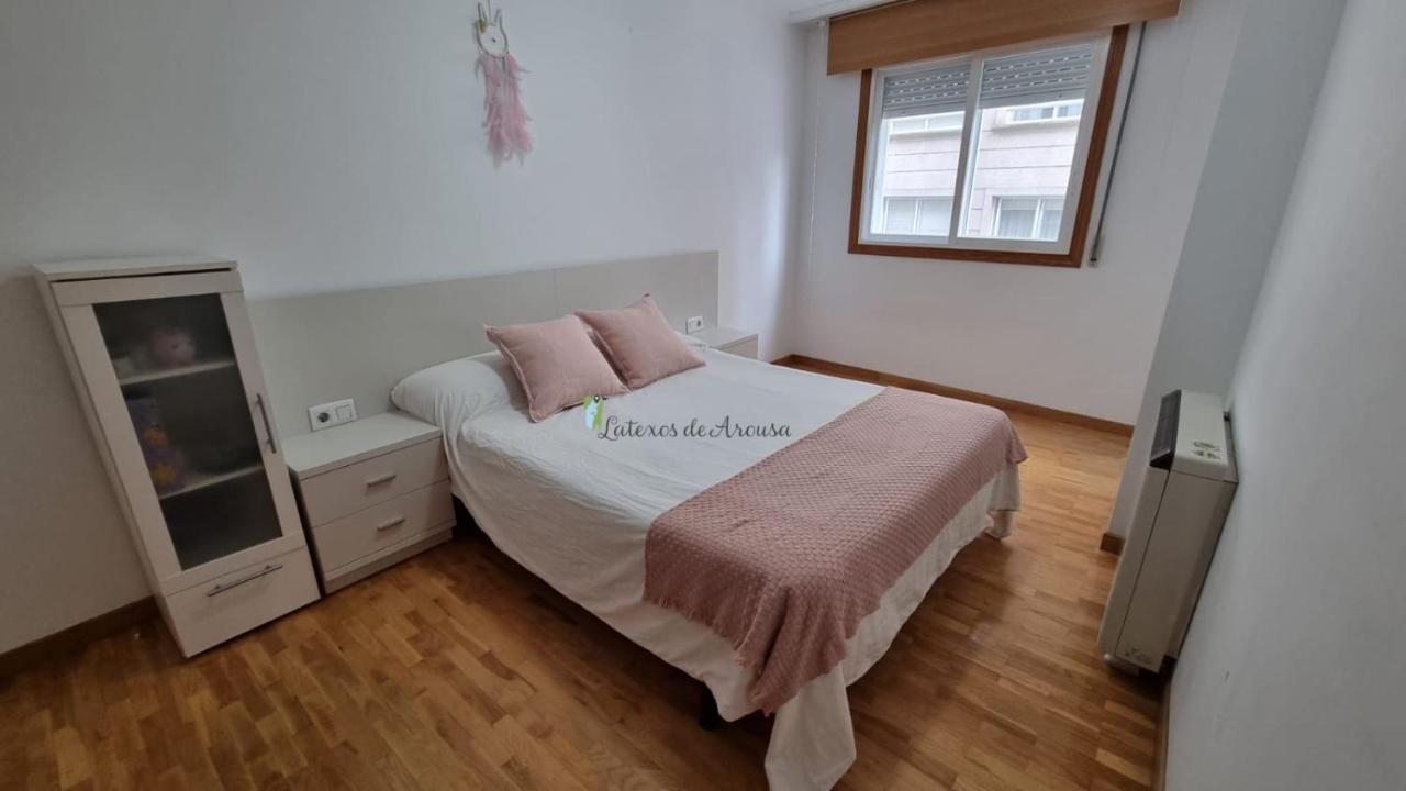 Apartmán Piso Para 6 Personas Con Garaje Gratuito Vilagarcia de Arousa Exteriér fotografie